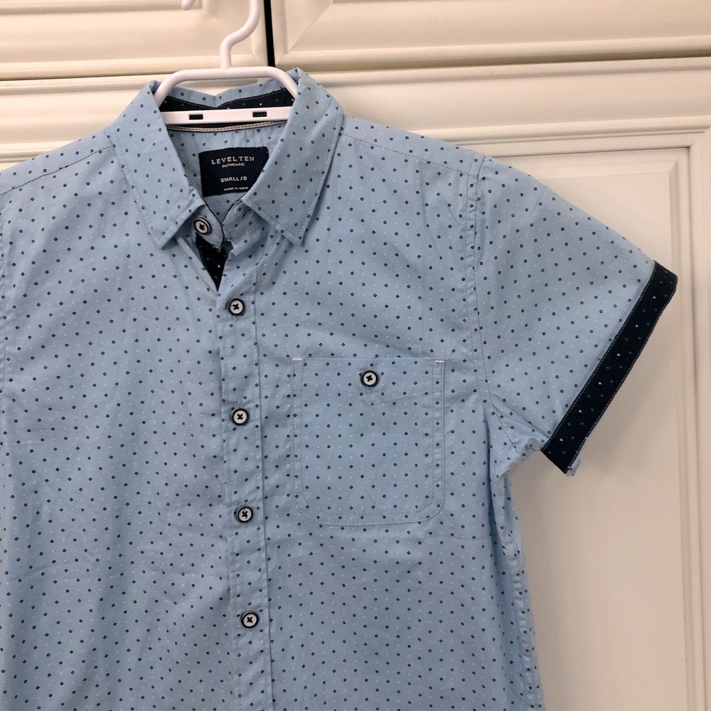 EUC Level Ten boys shirt